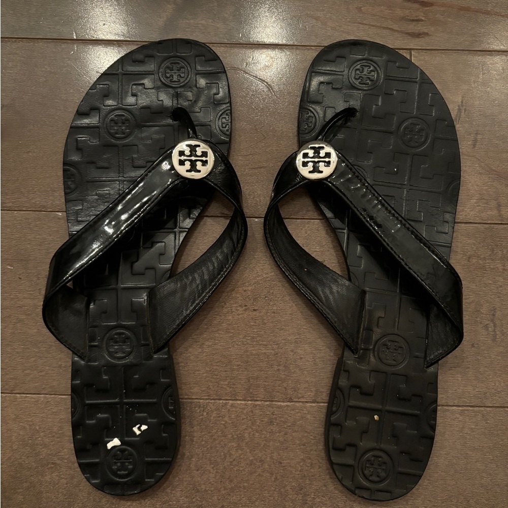Tory Burch flip flop - size 8